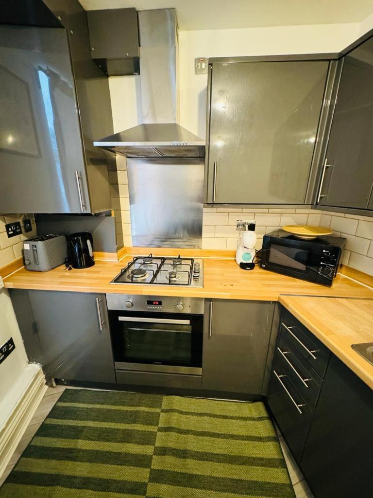 לונדון Willesden J Guest Home 4 מראה חיצוני תמונה